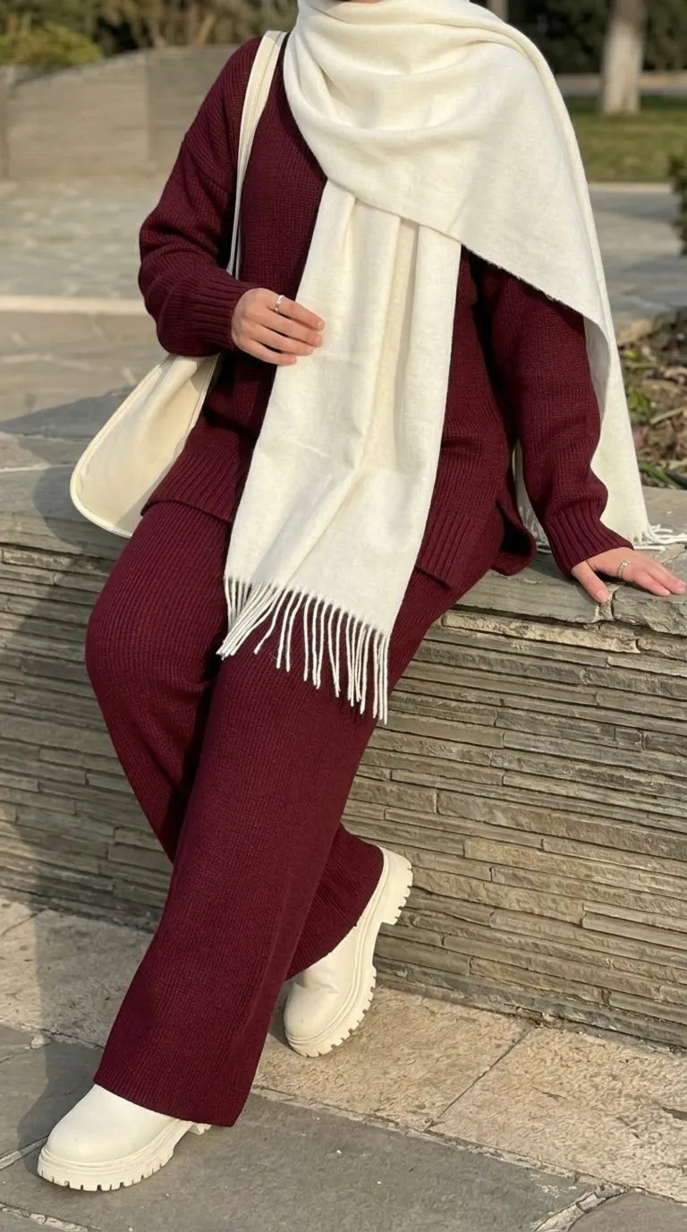 Cream Winter Acrylic Stole PW674808