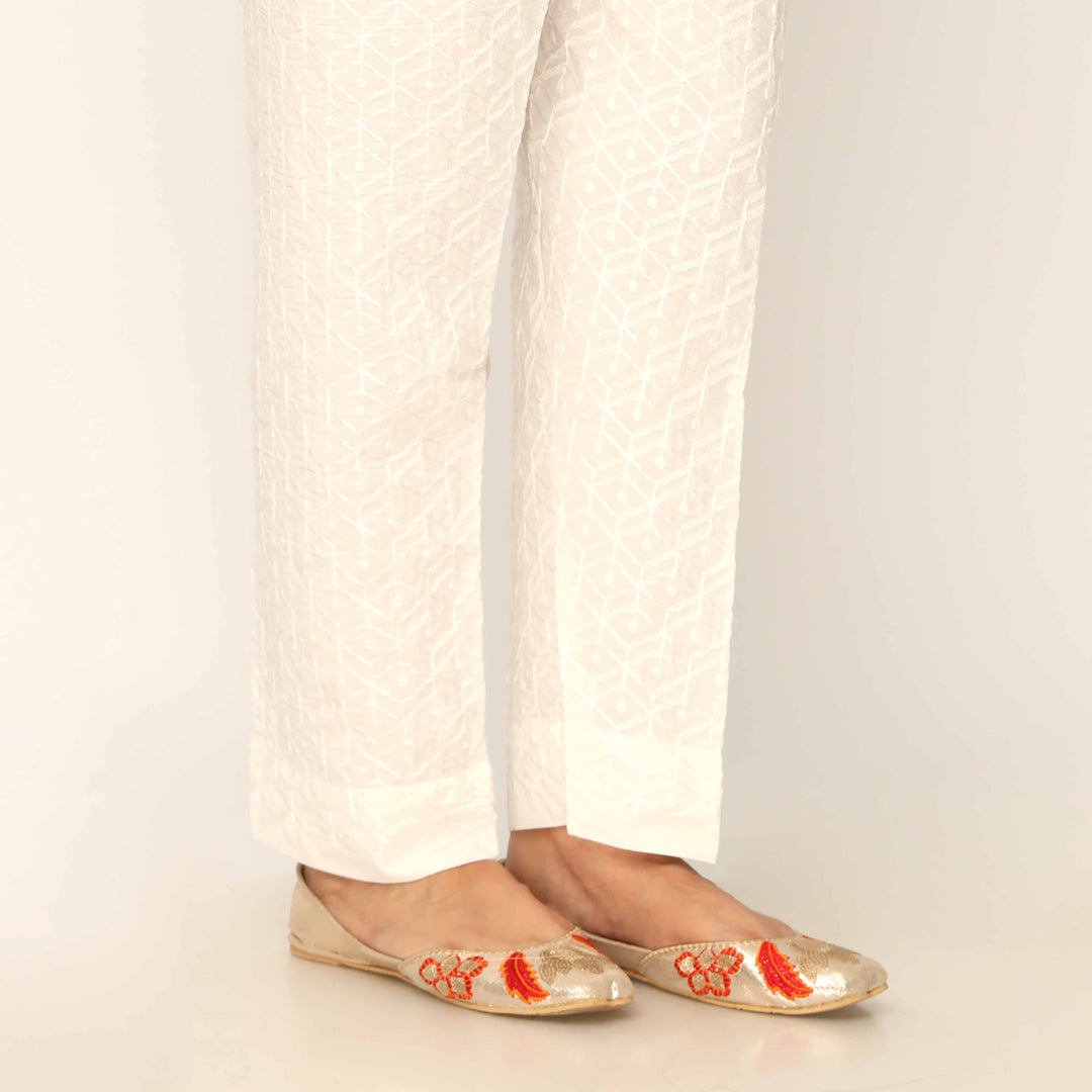 White Straight Fit Embellished Trouser PW9504