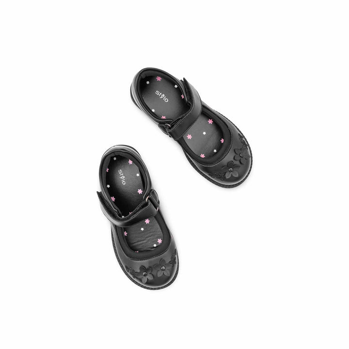 Girls Black Velcro Strap School Shoes SK0094
