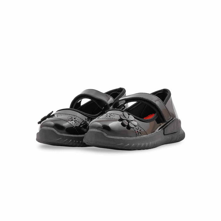 Girls Black Velcro Strap School Shoes SK0105