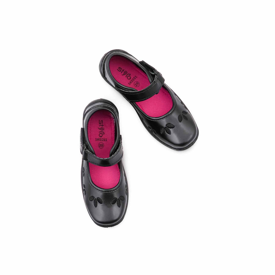 Girls Black Velcro Strap School Shoes SK0151