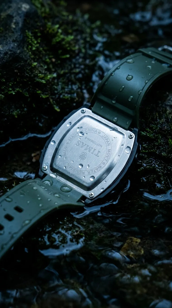 Waterproof Sports Watch for Men with Free Box T3071011