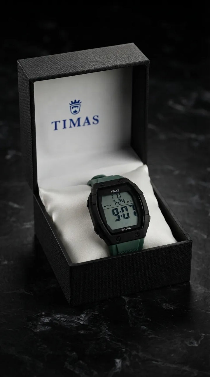 Waterproof Sports Watch for Men with Free Box T3071053