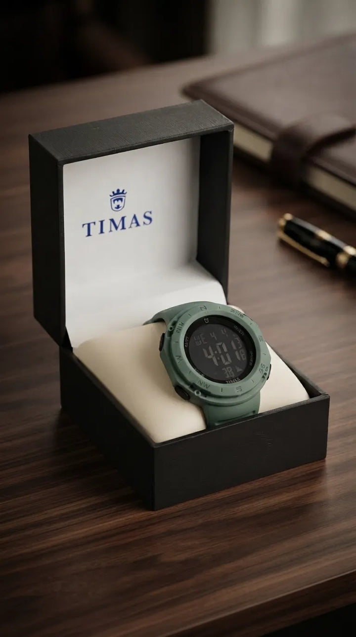 Waterproof Sports Watch for Men with Free Box T3071353
