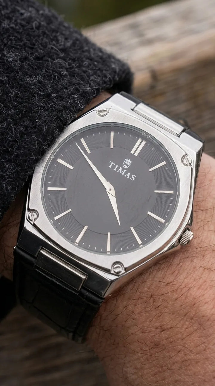 Watch for Men with Free Box T3109216