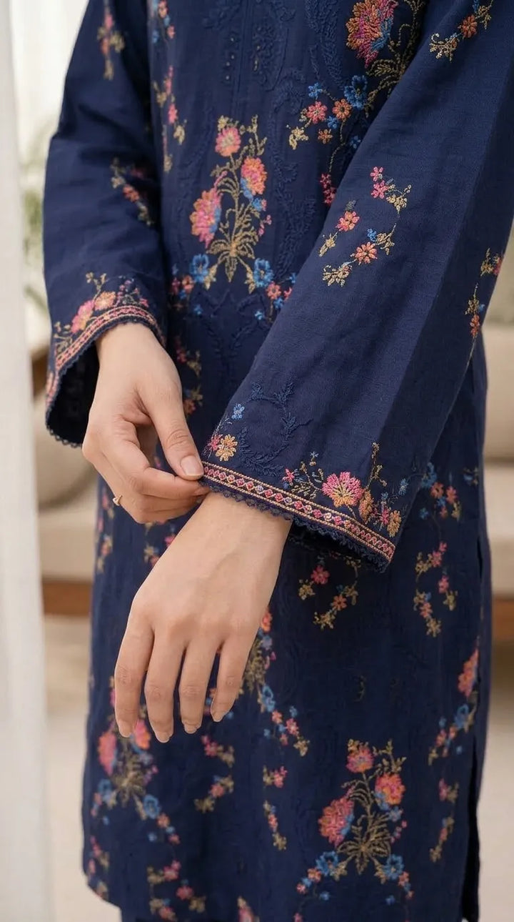 2 PC Unstitched Embellished Lawn Suit US623712