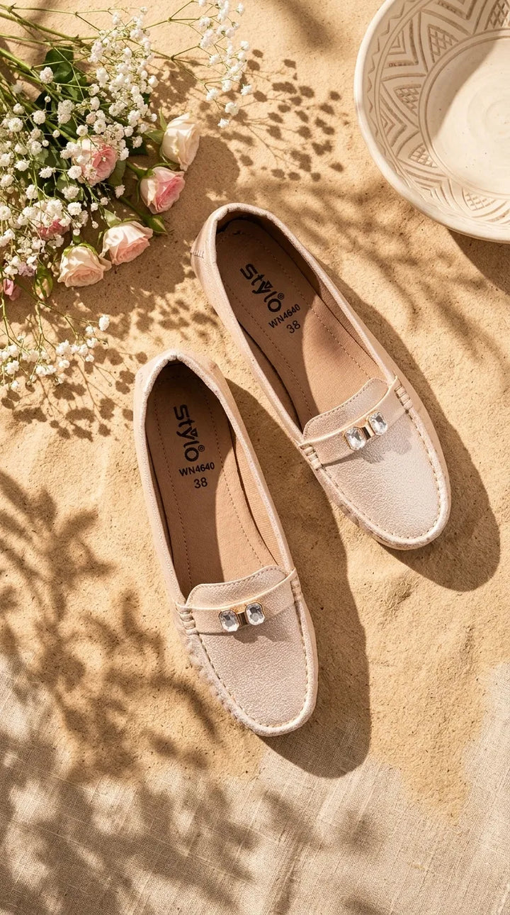 Golden Moccasin For Ladies WN4640