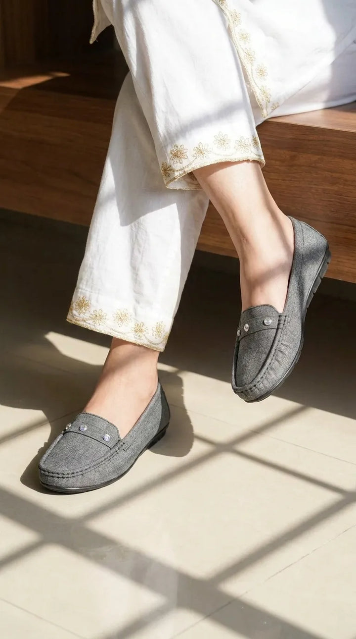 Grey Moccasin For Women WN4641