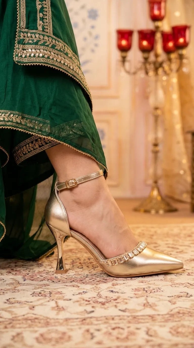 Golden Court Shoes For Women WN5728