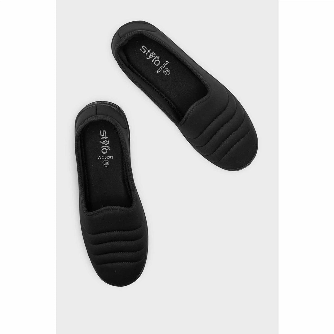 Black Casual Sneaker WN6203