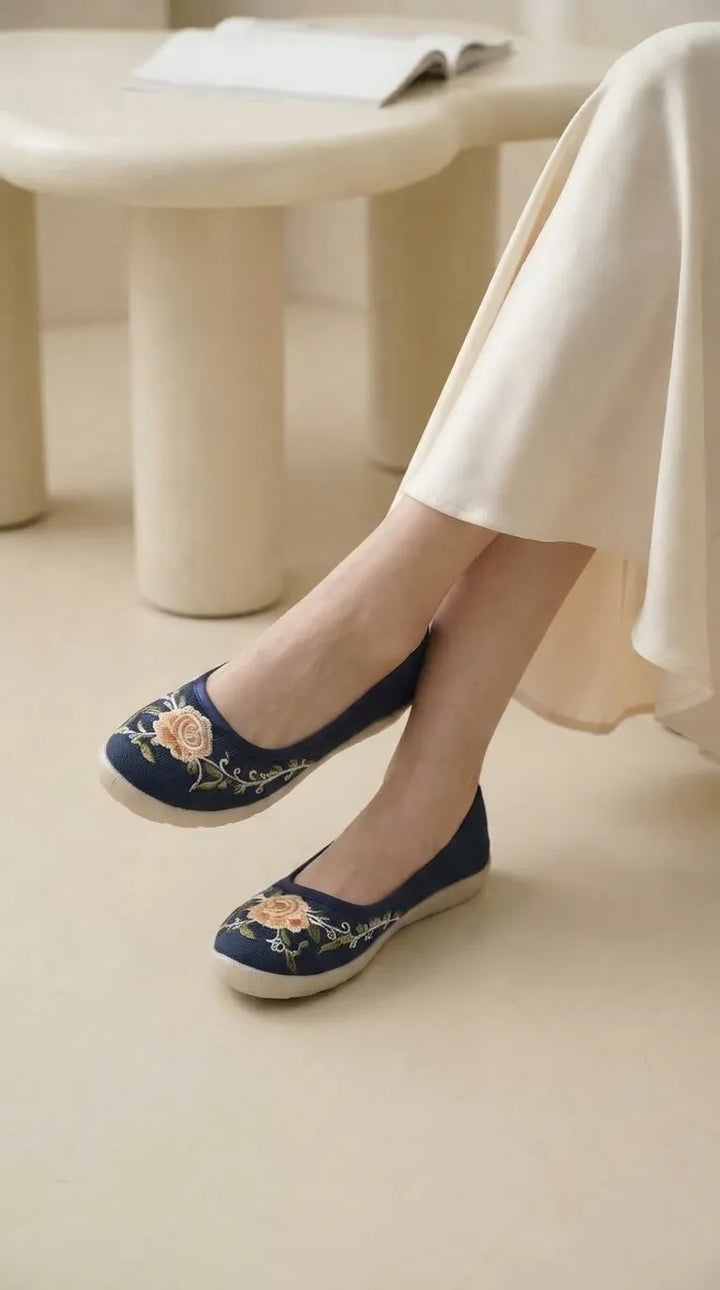 Navy Casual Sneaker For Women WN6206