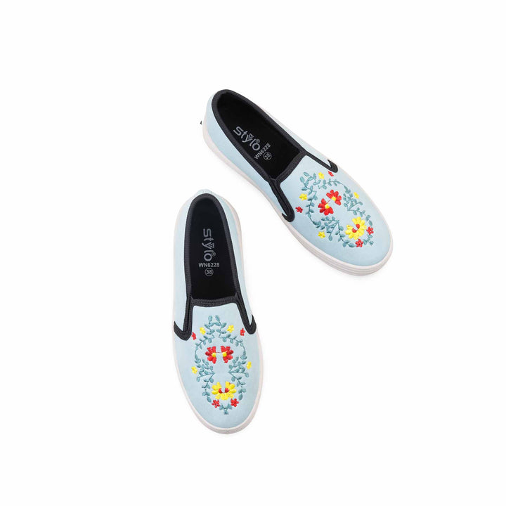 Sky Blue Sneaker For Women WN6228
