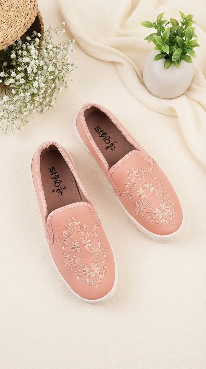 Peach Casual Sneaker For Ladies WN6231