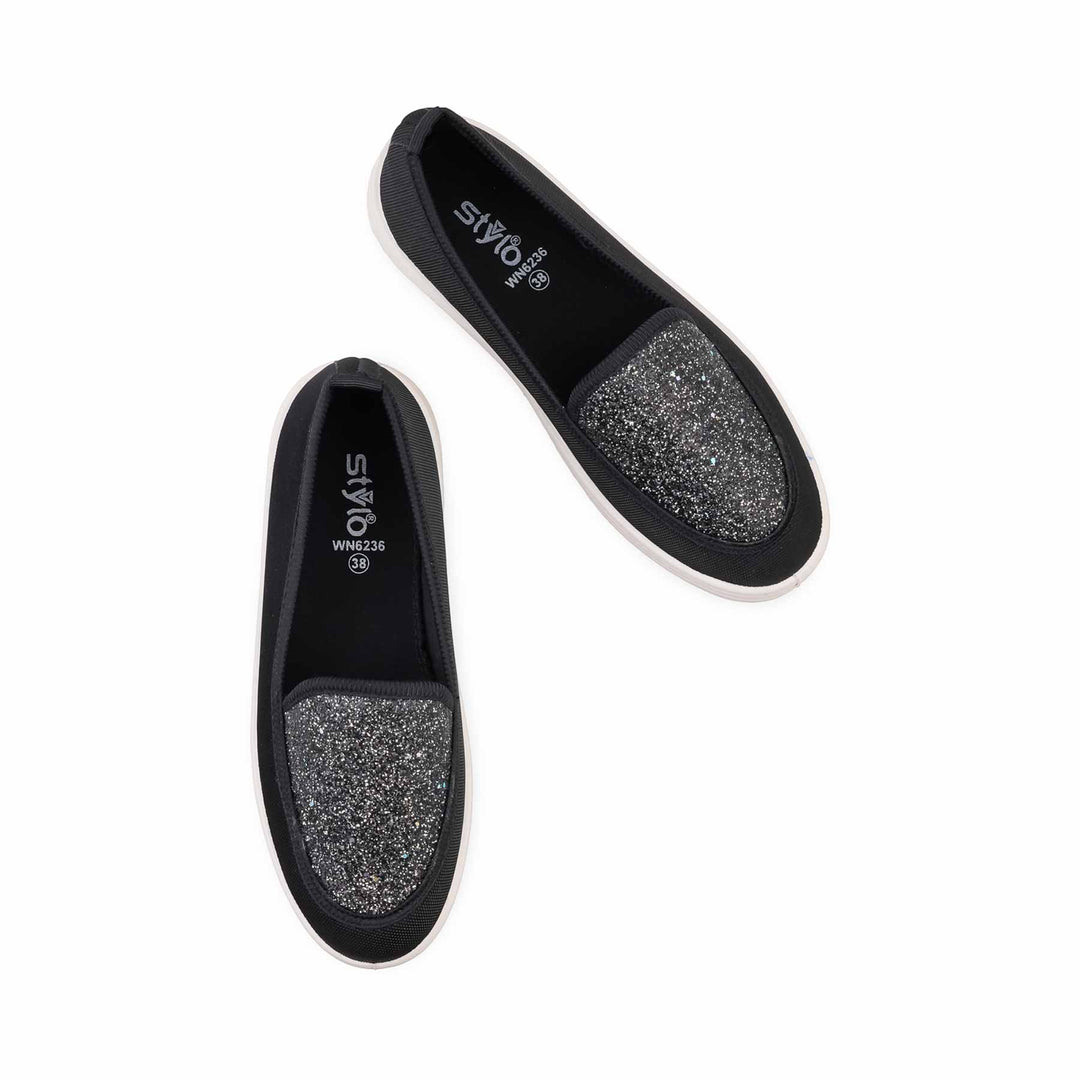 Black Casual Sneaker For Ladies WN6236