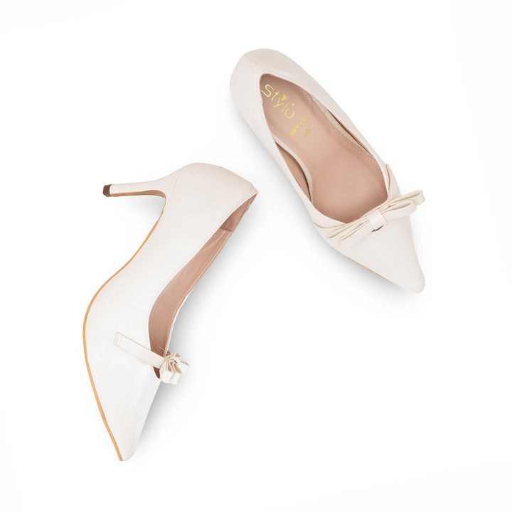 Cream Court Shoes For Ladies WN7548