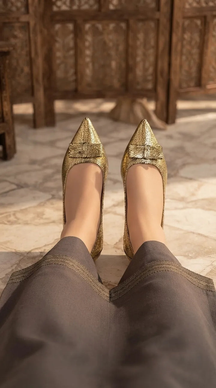 Golden Court Shoes For Ladies WN7656