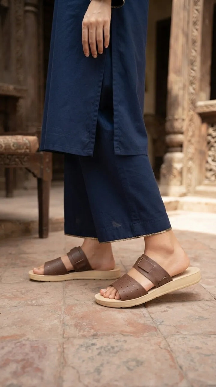 Brown Casual Slipper For Ladies WS0055