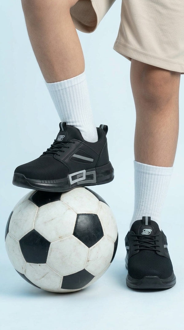 Boys Black Casual Jogger KD8310