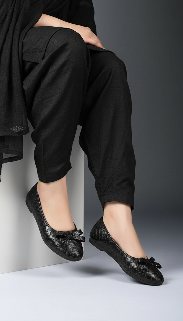 Black Casual Pumps For Women WN1381