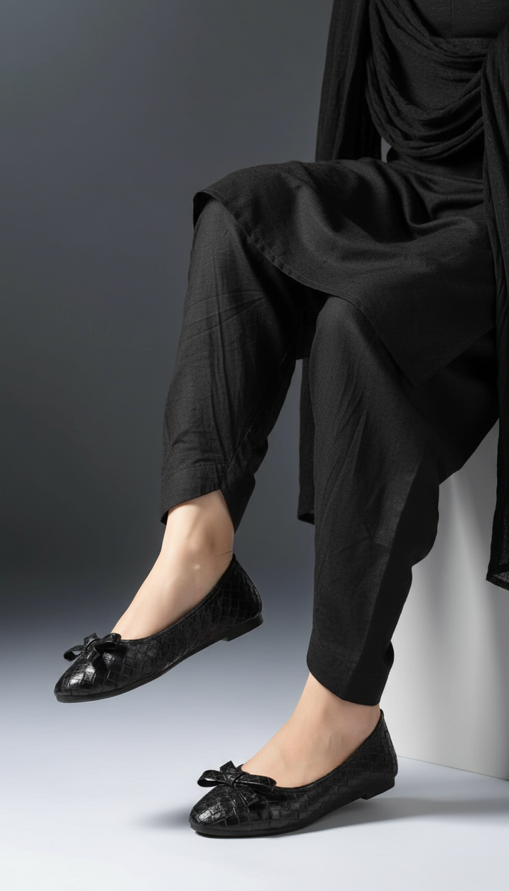 Black Casual Pumps For Women WN1381