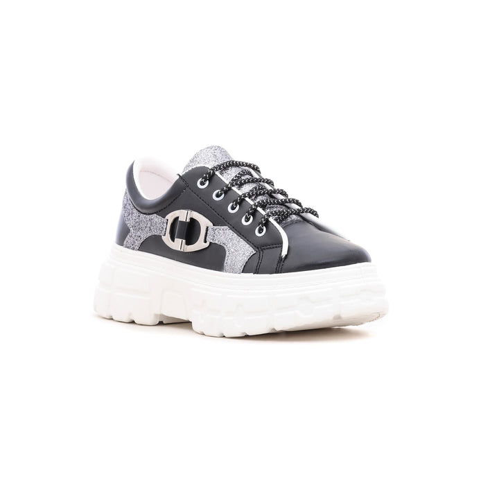Black Casual Sneaker AT7160