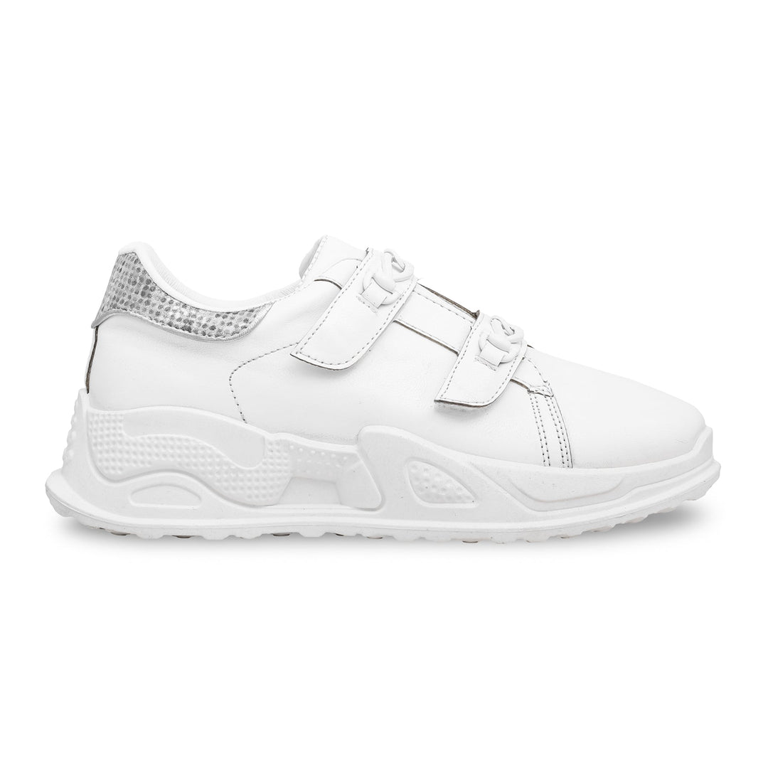 White Casual Sneaker AT7279