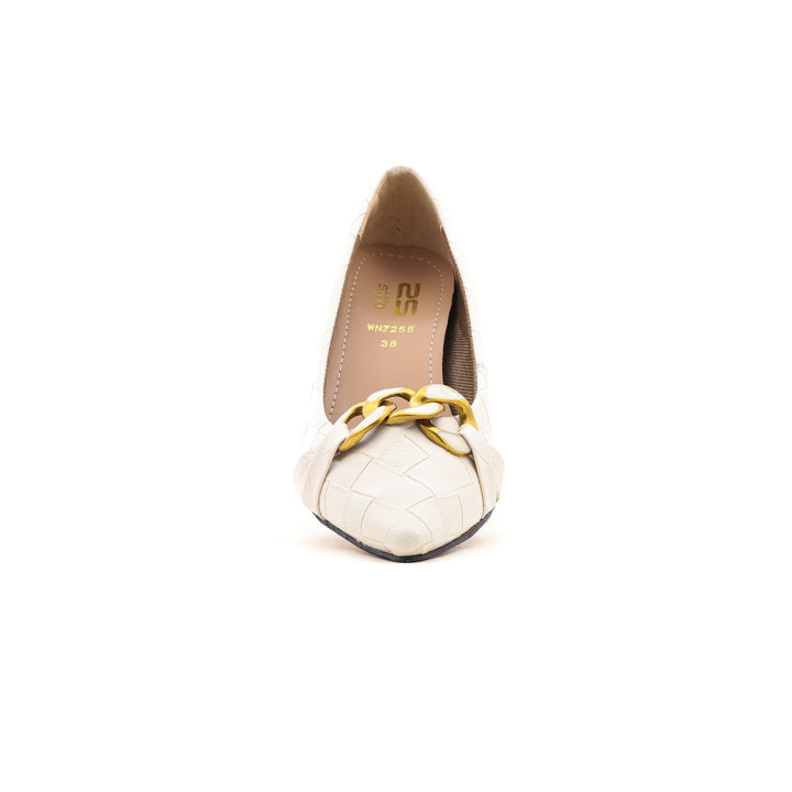 Cream Winter Court Shoes WN7255